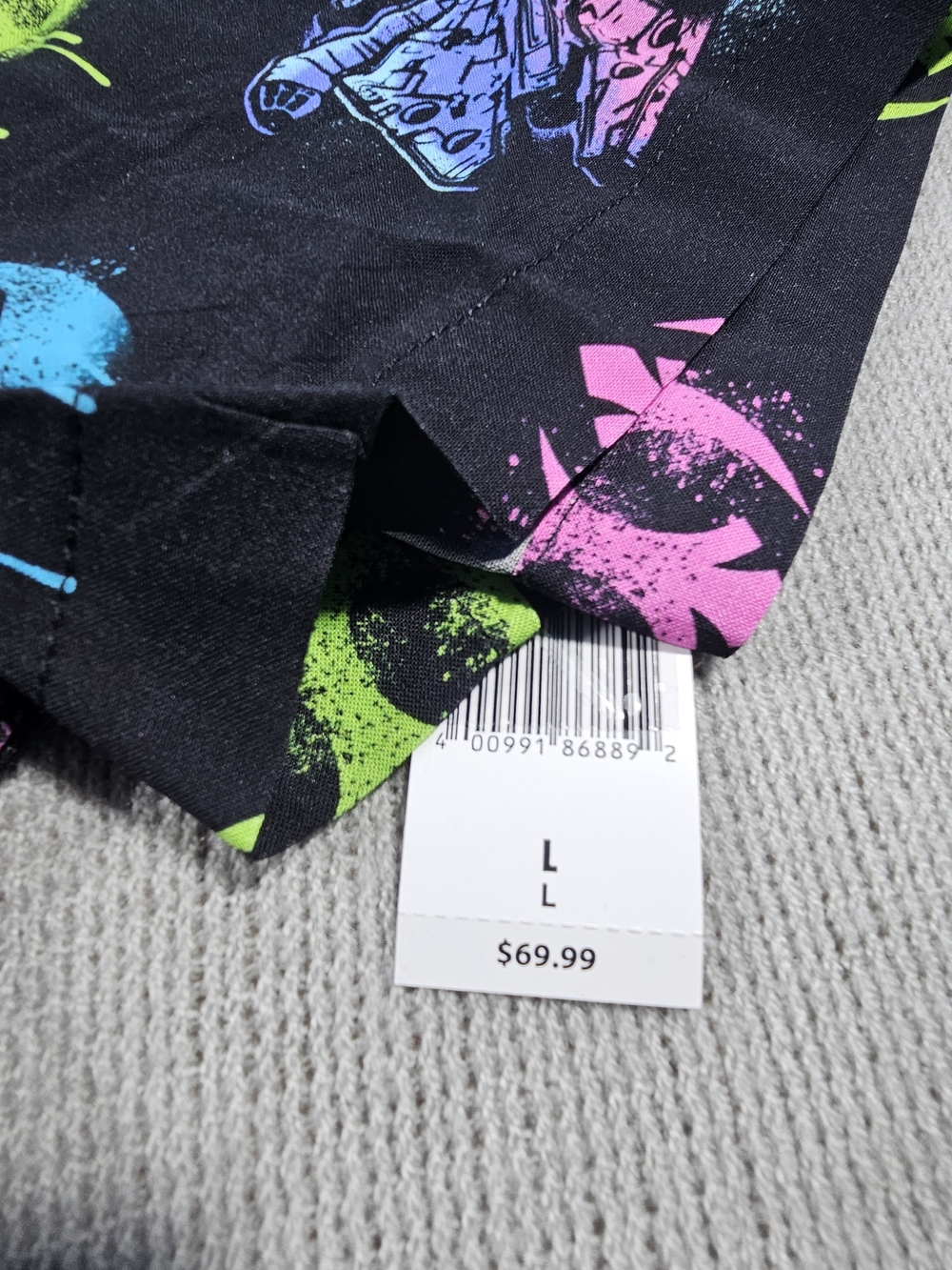 Star Wars Men's Black Short-Sleeve Button-Up Shirt with Neon Rebel Logos - Picture 4 of 9